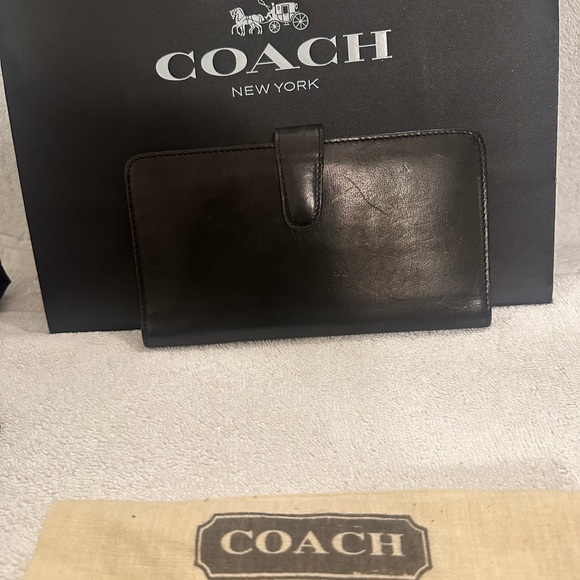 Vintage Coach wallet - Picture 3 of 10